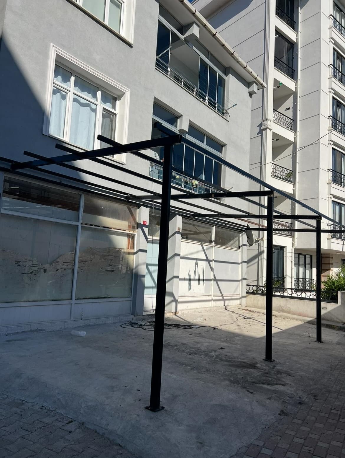Sandviç Panel Garaj Sundurma Çatı Projesi (Çekmeköy/İstanbul) thumbnail 2