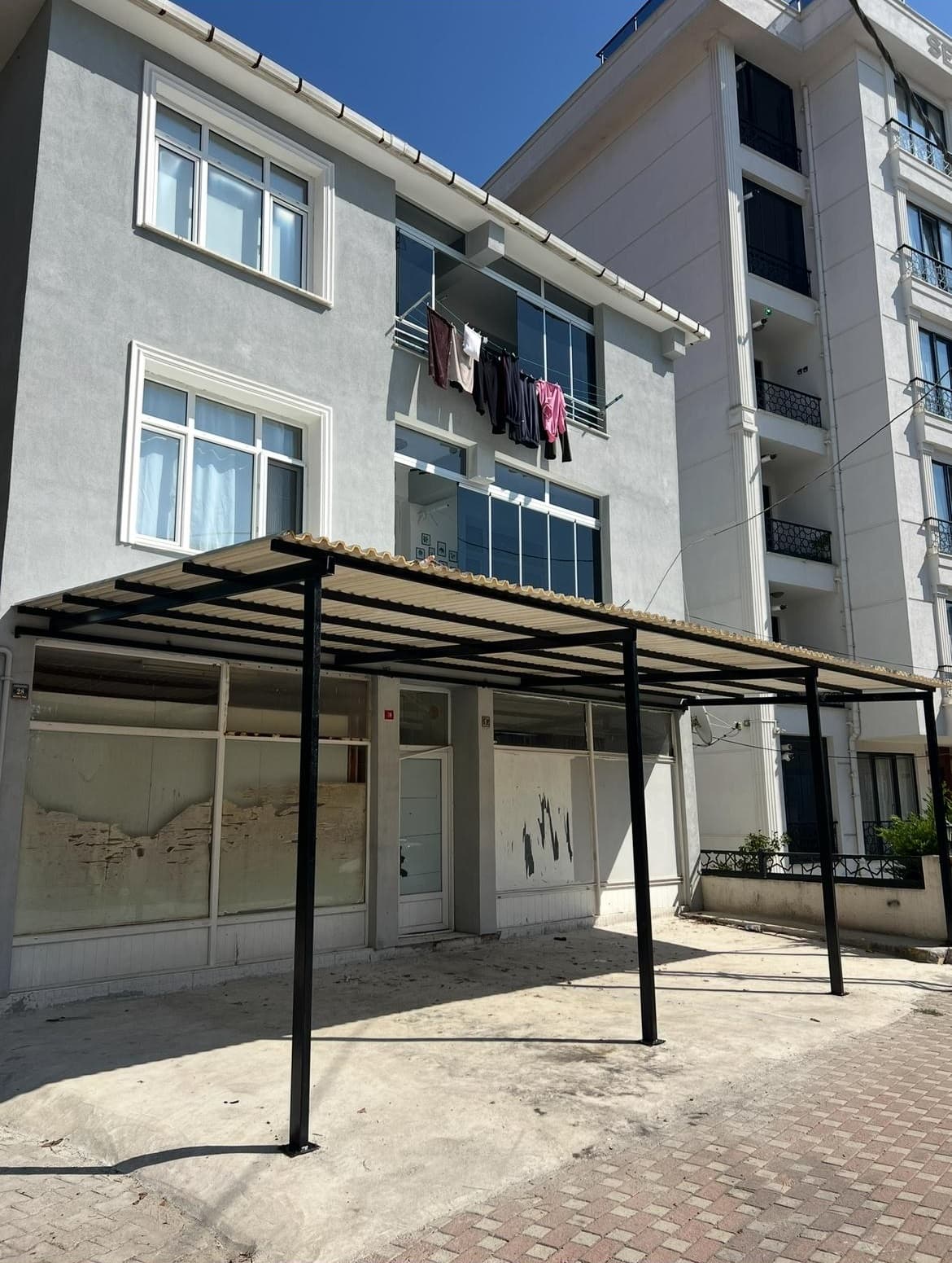 Sandviç Panel Garaj Sundurma Çatı Projesi (Çekmeköy/İstanbul)