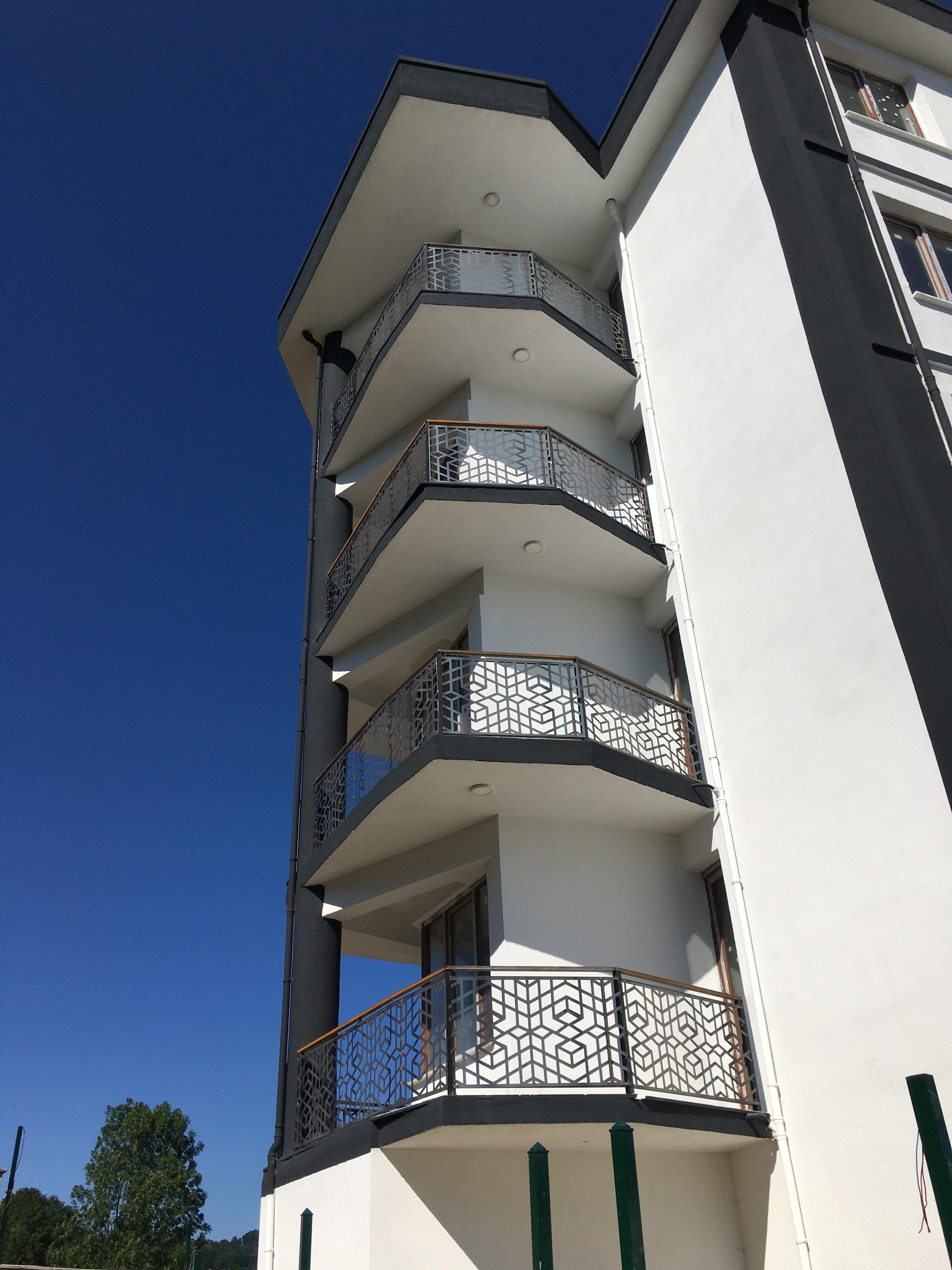 Lazer Kesim Balkon Korkuluk Projesi (Konuralp/Düzce) görsel 1