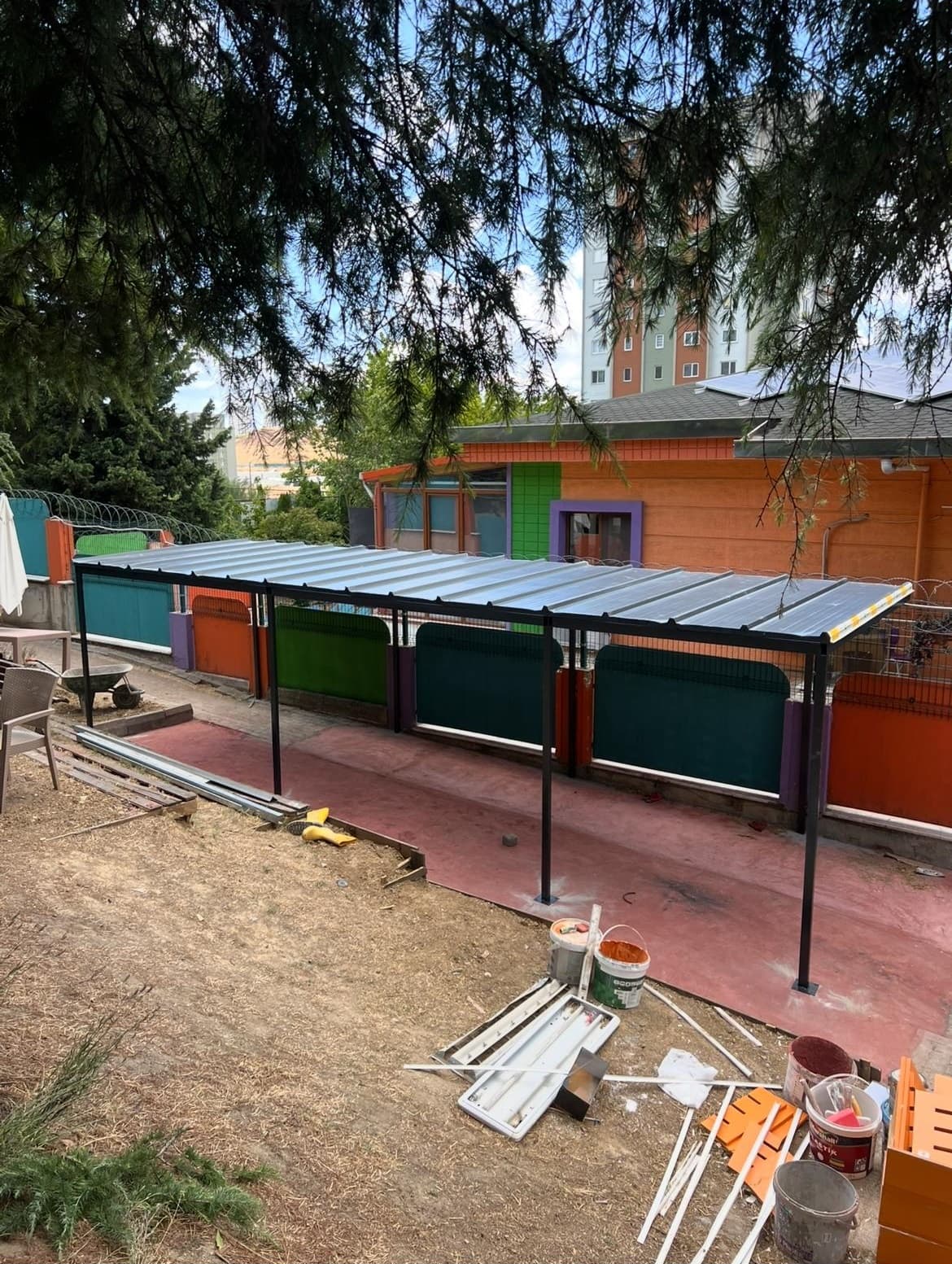 Sevinç Koleji Bahçe Alanı Sundurma Projesi (Kağıthane/İstanbul) görsel 1